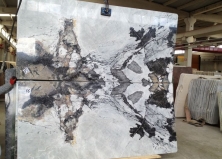 Слэбы из мрамора